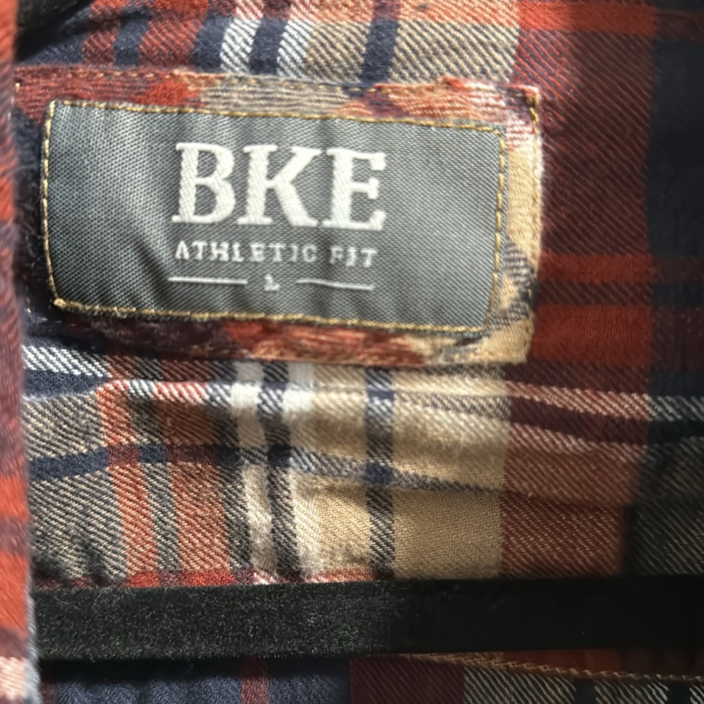 Men’s BKE plaid shirt size large - Picture 2 of 3